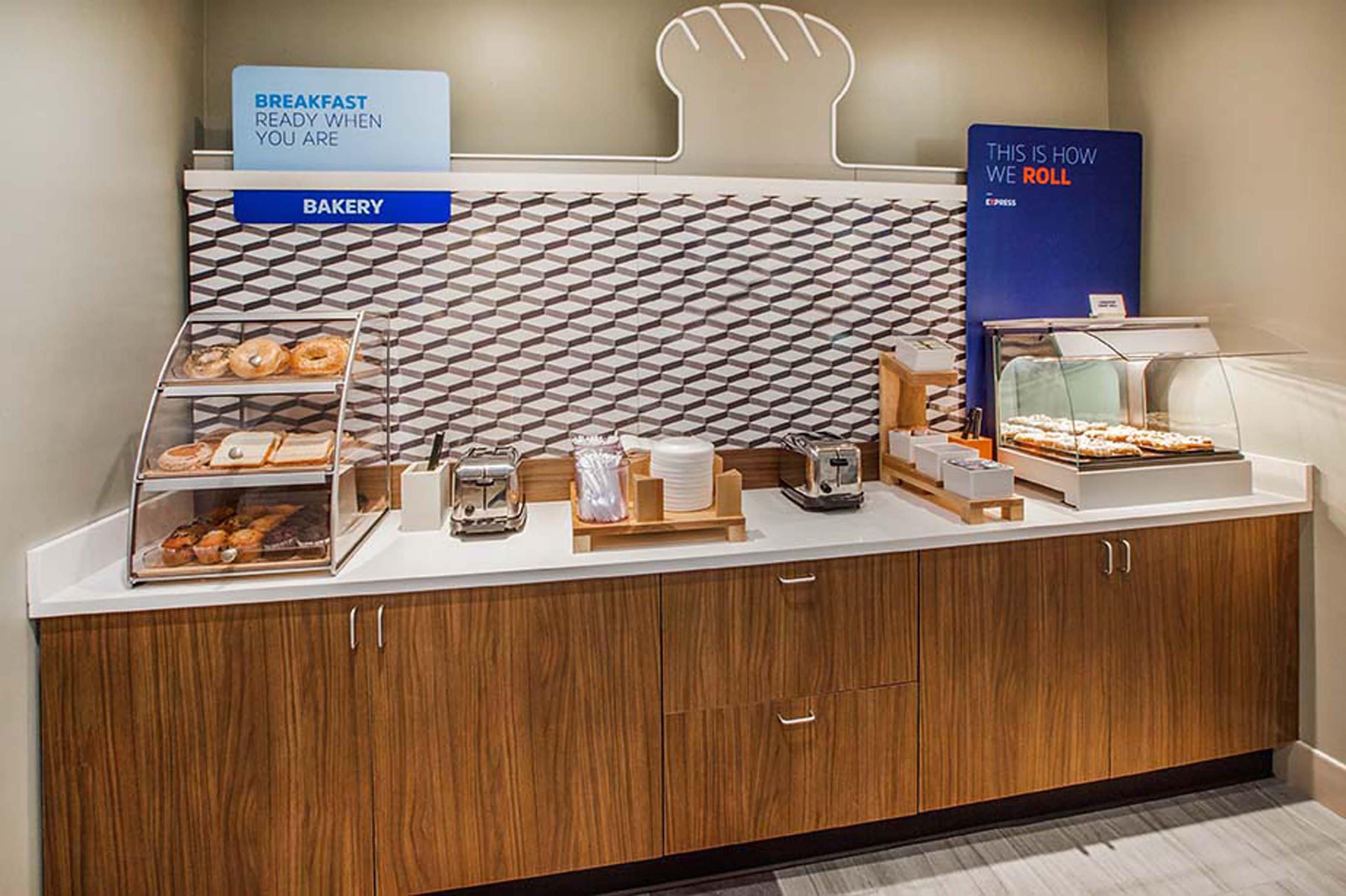 Holiday Inn Express & Suites Beaumont - Oak Valley By Ihg Buitenkant foto